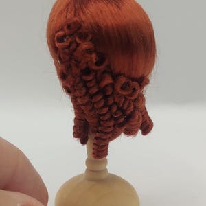 1/12 scale red wig, dollhouse miniatures.