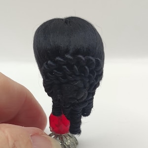 1/12 scale black wig, dollhouse miniatures.