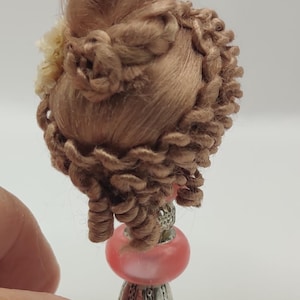 1/12 scale wig, dollhouse miniatures.