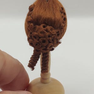 1/12 scale wig, brown, dollhouse miniatures.