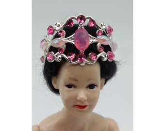 1:12 scale crown. Miniature for dollhouse.