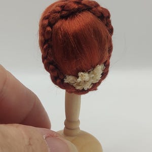 1/12 scale red wig, dollhouse miniatures.