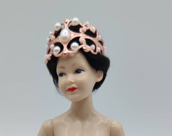 1:12 scale crown. Miniature for dollhouse.