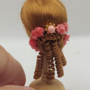1/12 scale wig, brown, dollhouse miniatures.