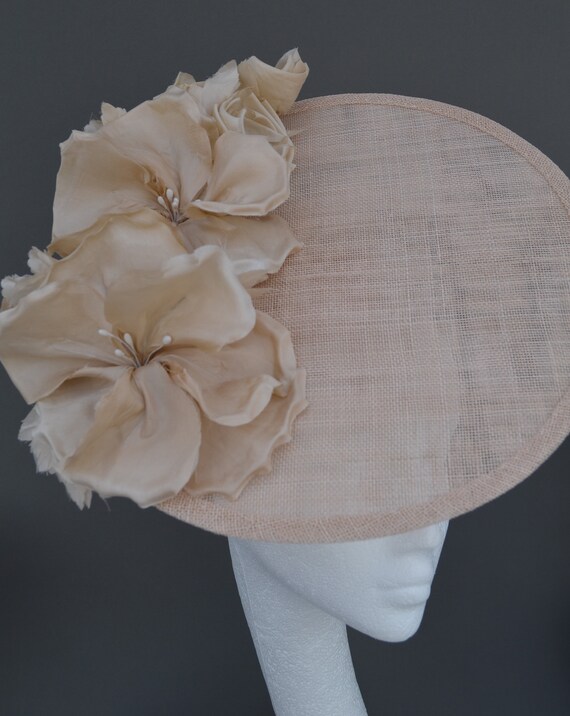 beige occasion hat