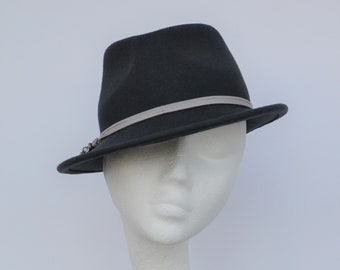 Dark grey ladies trilby hat. Cheltenham races hat. Grey fedora. Grey women's trilby. Winter event hat.