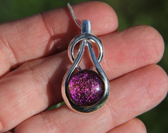 Dichroic glass pendant, dichroic knot pendant, fused glass, dichroic necklace, fuchsia pink dichroic,  fused glass pendant, knot dichroic,