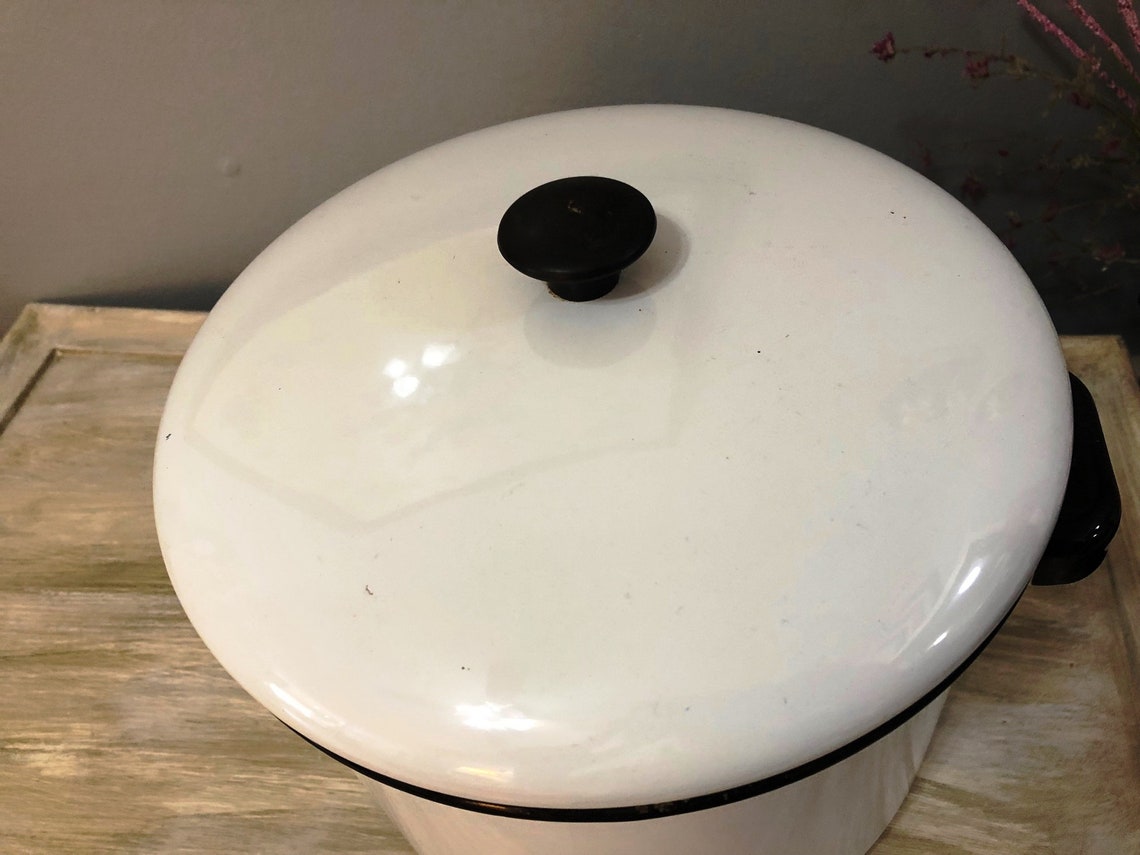 Large White Enamel Stock Pot With Black Trim White and Black Etsy