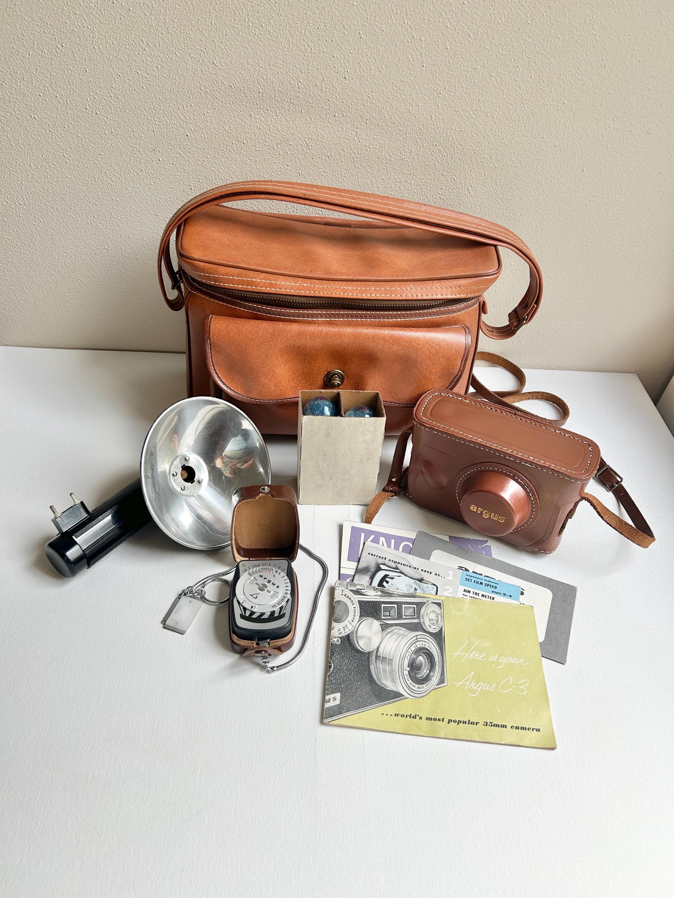 Argus C3 35mm Rangefinder Camera Kit With L3 Light Meter, Flash