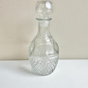 Pressed Glass Liquor Decanter, Etched Glass Wine Decanter, Whiskey Decanter, Wine Carafe, Scotch Decanter, Bourbon Decanter, MCM Decanter