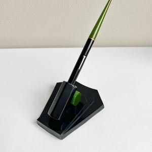 MCM Fountain Pen with Lucite Desk Pen Holder, Vintage Pen, Pen Collector Gift, Pen Collectible, Mid Century Office Décor, Desk Decor