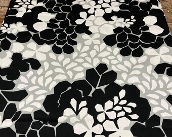 Schwarz-weiße Baumwoll Tischdecke: Skandinavisches Design
