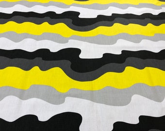 Scandinavian Cotton Tablecloth: Black, Grey, Yellow Waves