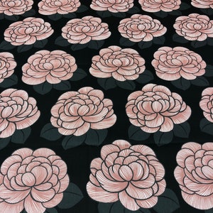 Black tablecloth with pink striped flower, tablecloth with flowers, floral pattern,Scandinavian design, rectangle tablecloth