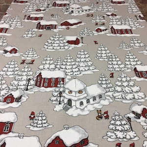 Scandinavian Christmas Table Runner: Grey Cotton with Snow-Covered Houses (13x37 inches)