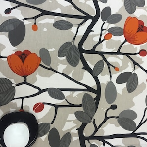 Magnolia Blossom Cotton Tablecloth: Scandinavian Floral Table Decoration