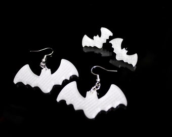 Bad Batty Earring (Bat shaped Earrings) Halloween Spooky Stars Collection