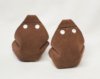 Noski do rolek zamszowe w kolorze brązowym