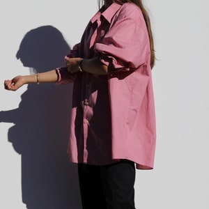 VTG Designer 90s Hot Pink Button Down Long Sleeve Boyfriend Shirt 