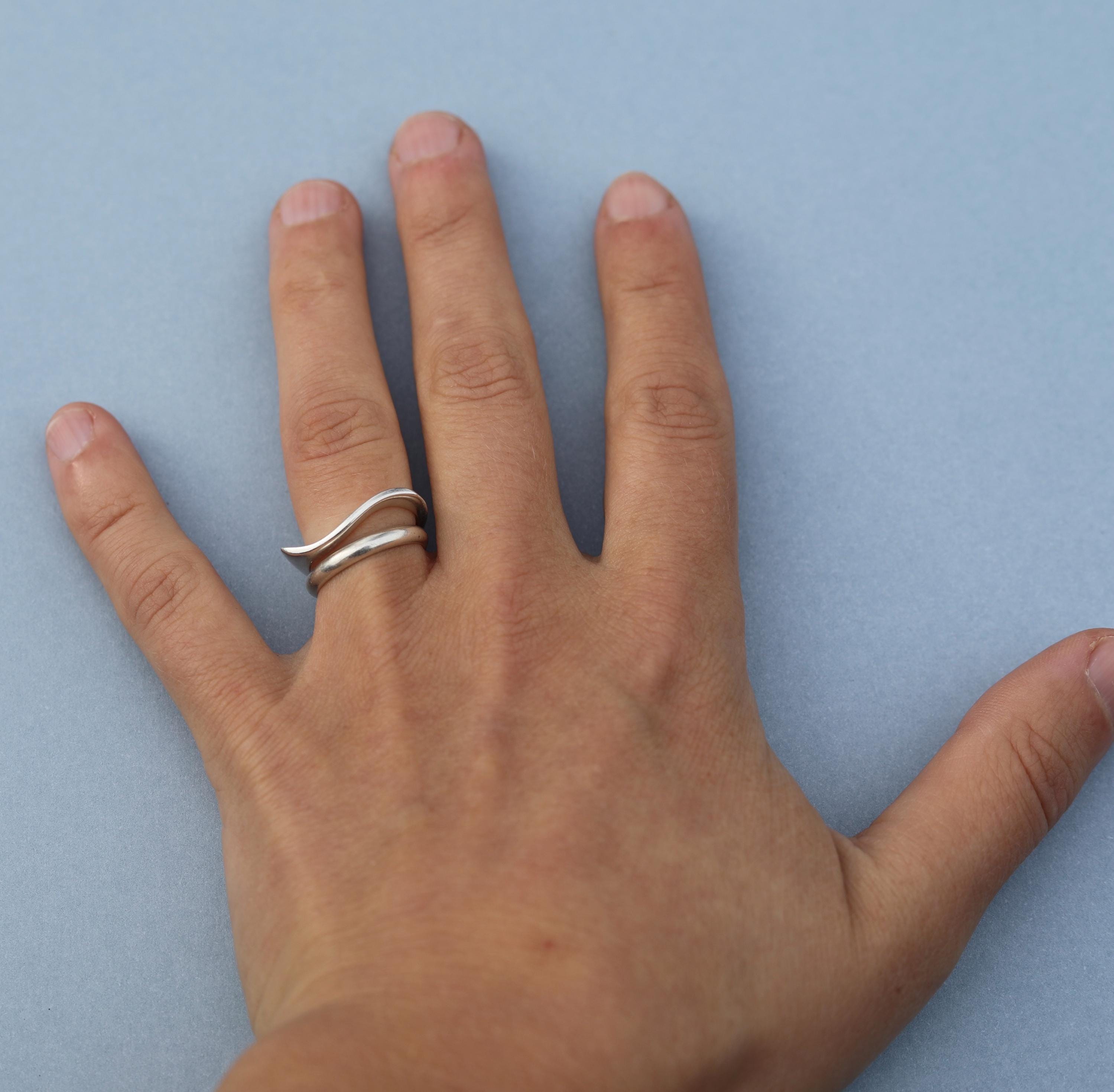 アクセサリー Vintage Silver Narrow Wave Ring 925 il_1080xN.5864540883_mcom.jpg