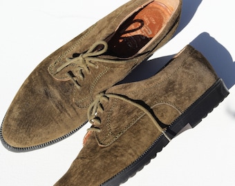 Chaussures richelieu en daim vert olive des années 90 - Taille femme 7,5