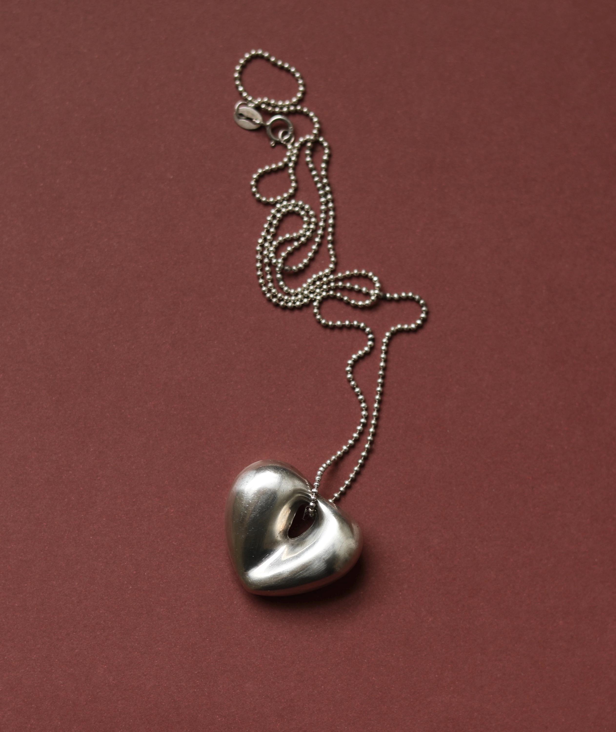 VTG Sterling Silver Puffy Heart Necklace, 18 Inch Ball Chain 