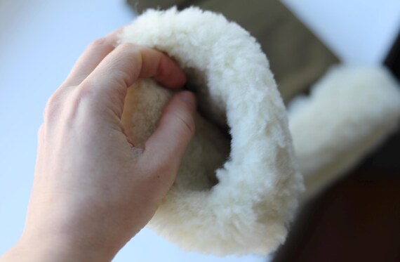 Vintage  UNISEX 70s Sheep Wool Mittens: Khaki Cot… - image 5