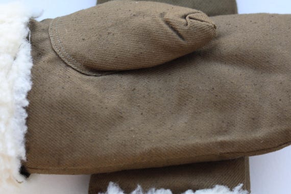 Vintage  UNISEX 70s Sheep Wool Mittens: Khaki Cot… - image 8