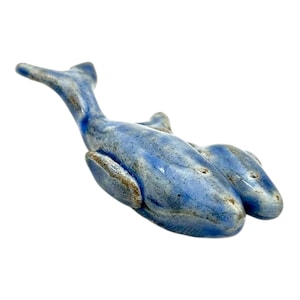 Handmade Ceramic Blue Whale Humpback Figurine Desk Decoration Table Shelf Sitter