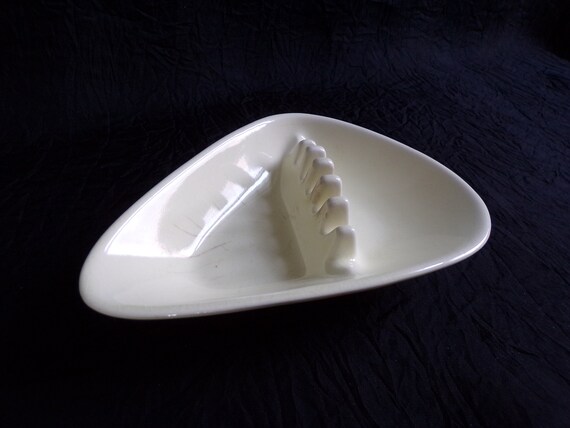 Anholt Ceramic Boomerang Ashtray - Etsy