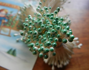 White with Green Tips ~  Artificial Flower Stamen Bundle