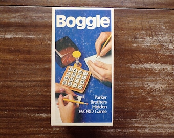 Boggle ~ Hidden Word Game by Parker Brothers ~ 1976