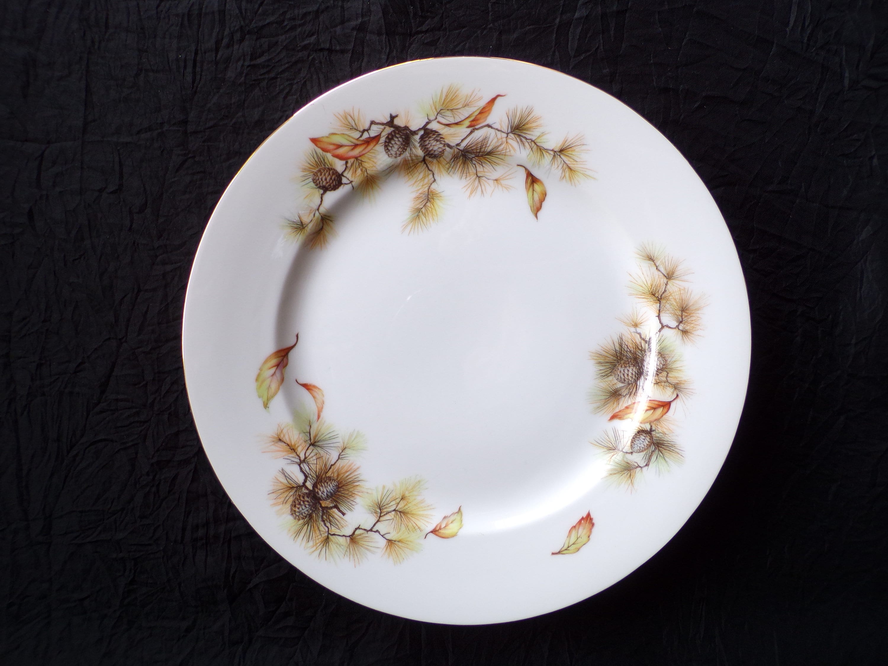 アンティークプレート　Canyon pine KANEDAI JAPAN アンティークプレート Canyon pine KANEDAI JAPAN