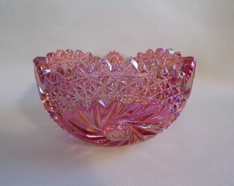L. E. Smith Carnival Glass Bowl ~ Pale Pink ~ Comet in the Stars