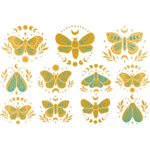 Puede incluir: Un conjunto de diez ilustraciones de polillas doradas y azul turquesa con acentos de luna y estrellas. Las polillas están rodeadas por un círculo de lunas y estrellas doradas.