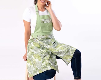 Split leg Pottery Apron, Crafts Apron, Kitchen Apron, with pockets for tools, Apron pattern, Aprons for women
