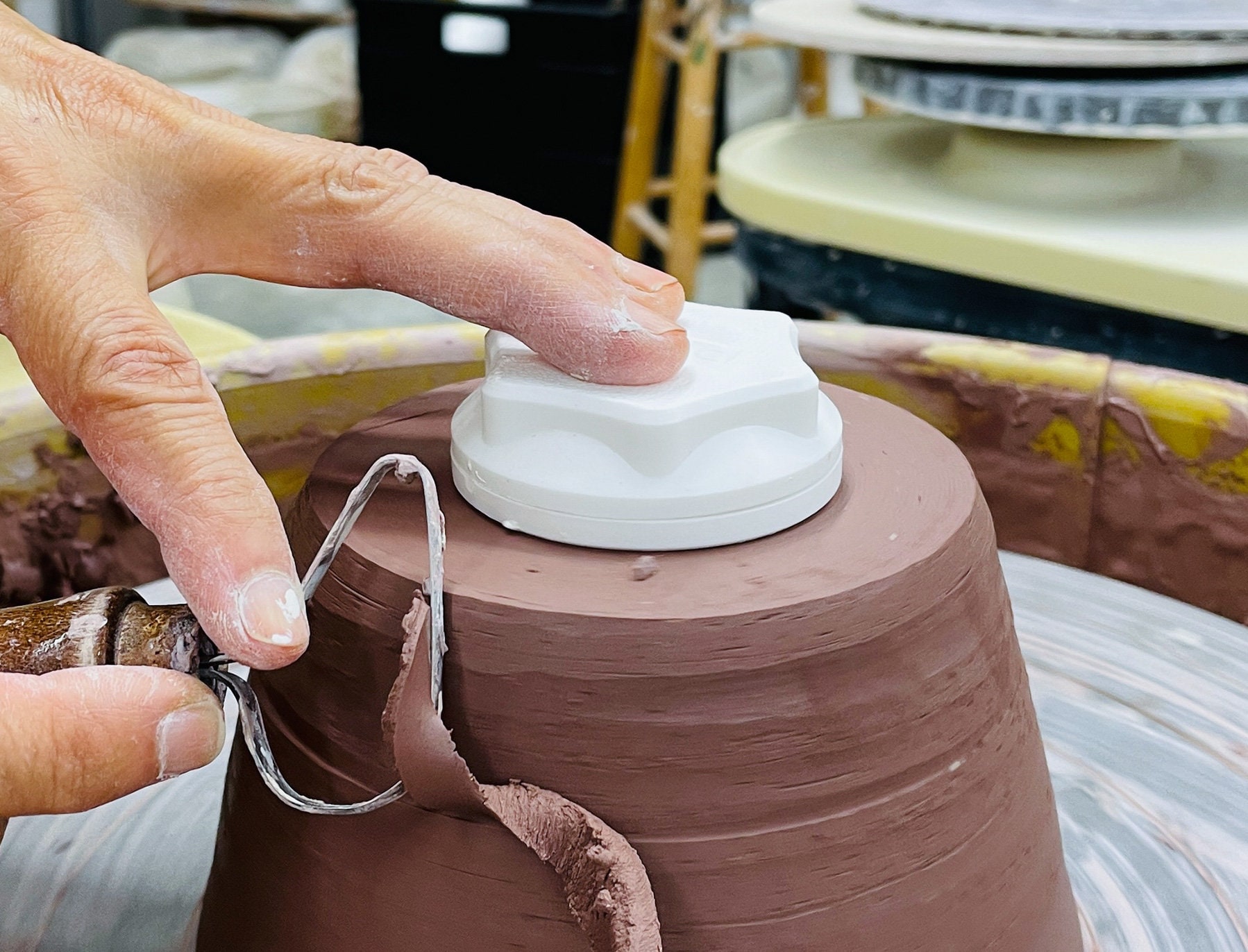 Sanding Sticks for Porcelain Medium Grit 05 Xiem SAND05 – The Potter's  Center