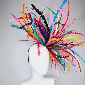 kentucky derby hat fascinator rainbow huge blue red yellow green pink orange black zigzag feather headpiece