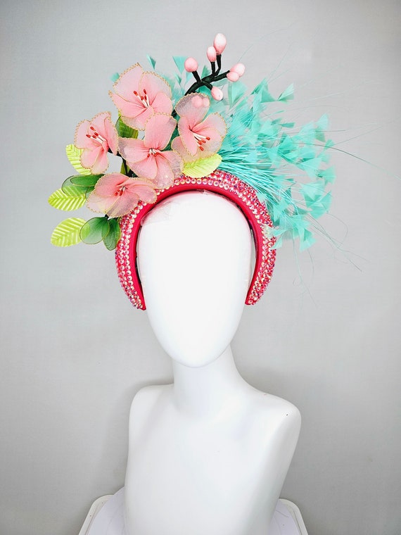 Kentucky Derby Hat Fascinator Turquoise Blue Feathers on  display picture 2