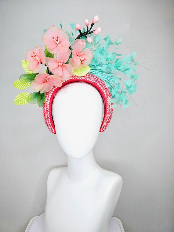 Kentucky Derby Hat Fascinator Turquoise Blue Feathers on  display picture 1