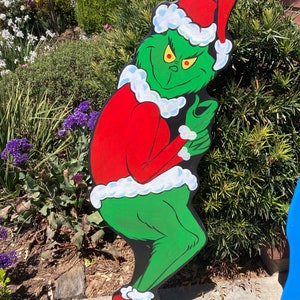 Grinch Stealing Lights