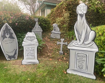 New!! Haunted Mansion Pet Cemetery Headstones