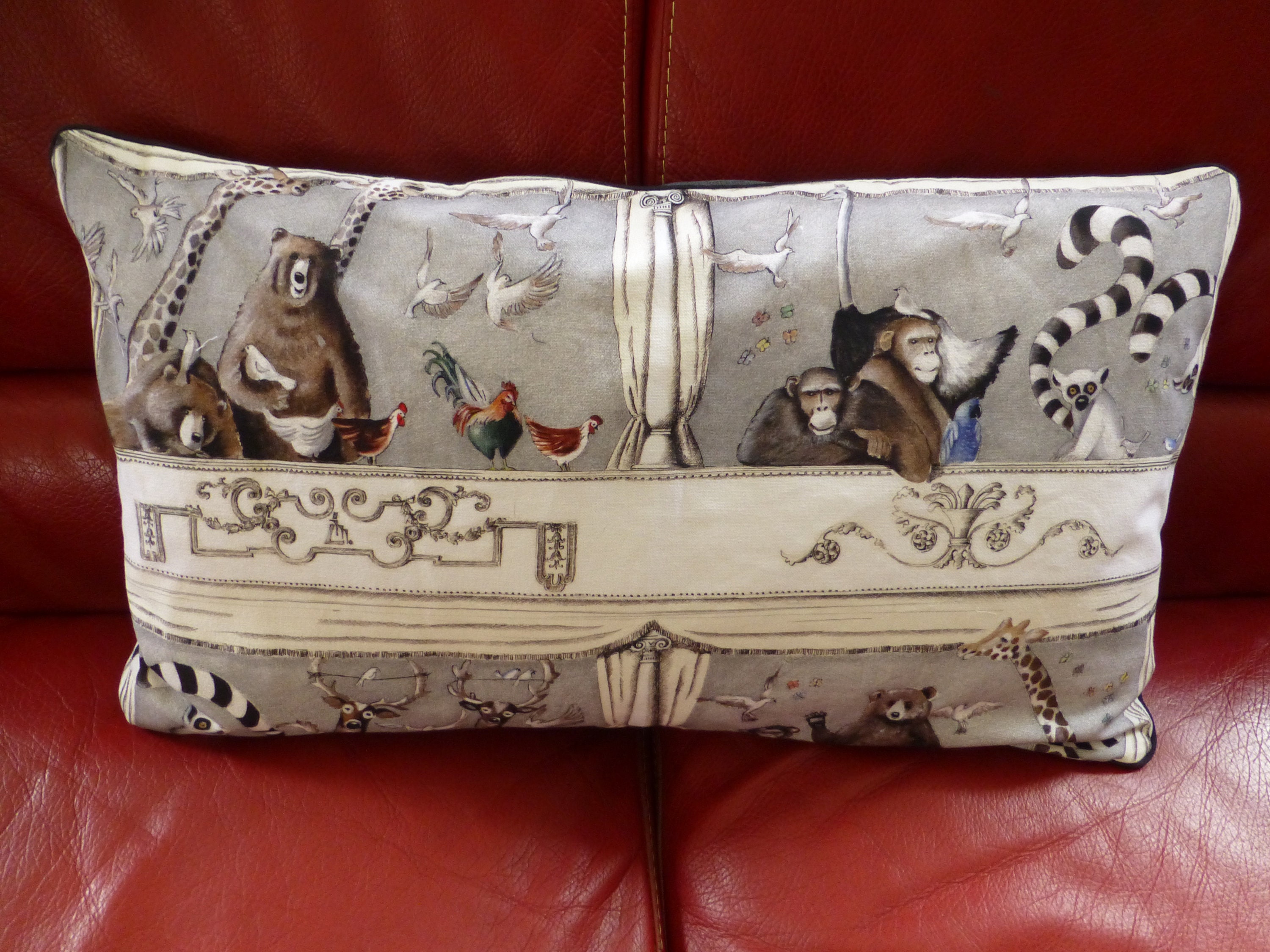 Housse de Coussin , Animaux, Theatre