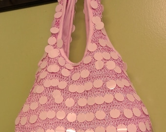 Really cute lightweight hobo style purse with pink Spangles with tiny zipper inside pocket and snap closure