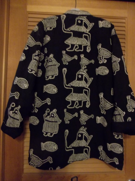 Unique Comfortable Jacket with Loop Button Closur… - image 5