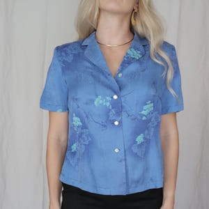 Vintage 60er Jahre Button Up asian Print Weiche Blaue Kurzarm Top Bluse