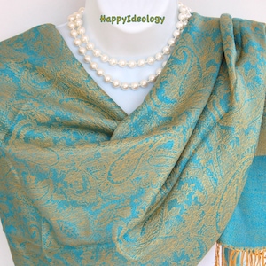 Lenço pashmina azul. Pashmina/xale azul turquesa e amarelo dourado. Lenços de outono/inverno. Lenço pashmina formal e sedoso. Envoltório de casamento à noite