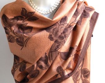 Pashmina.Light Brown Pashmina Scarf.Autumn/Winter Scarves.Wedding Wrap.Formal Evening Shawl/Stole. Mother of The Bride.Fall Shawl