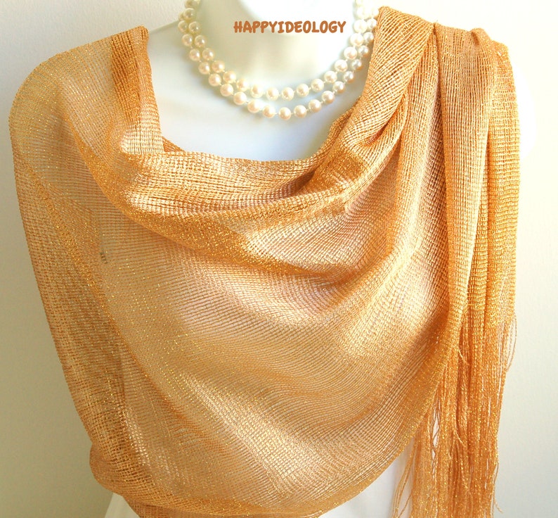 gold coloured shawls