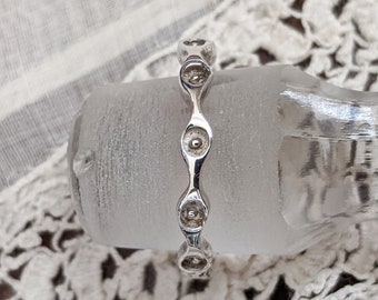 Designer Sterling Silver Band Ring With Delicate Geometric Motif by Efy Tal Jewelry